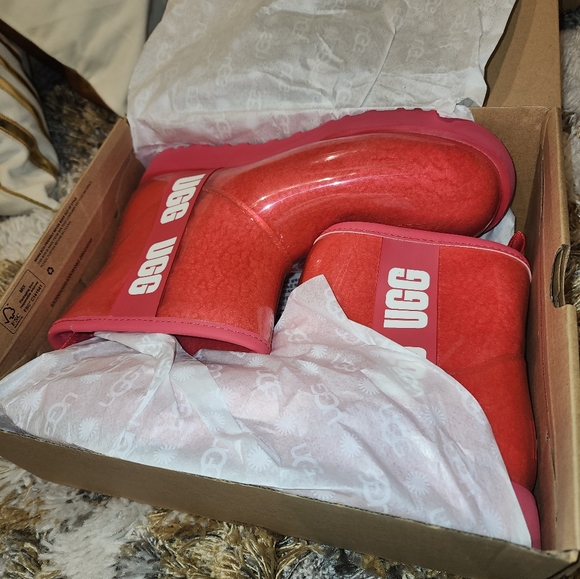 Uggs Rainboots - Picture 1 of 9